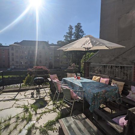Urlaubstraum Mit Pool, Terrasse & Fluss Im Garten - Ut Apartment Sebnitz Ngoại thất bức ảnh