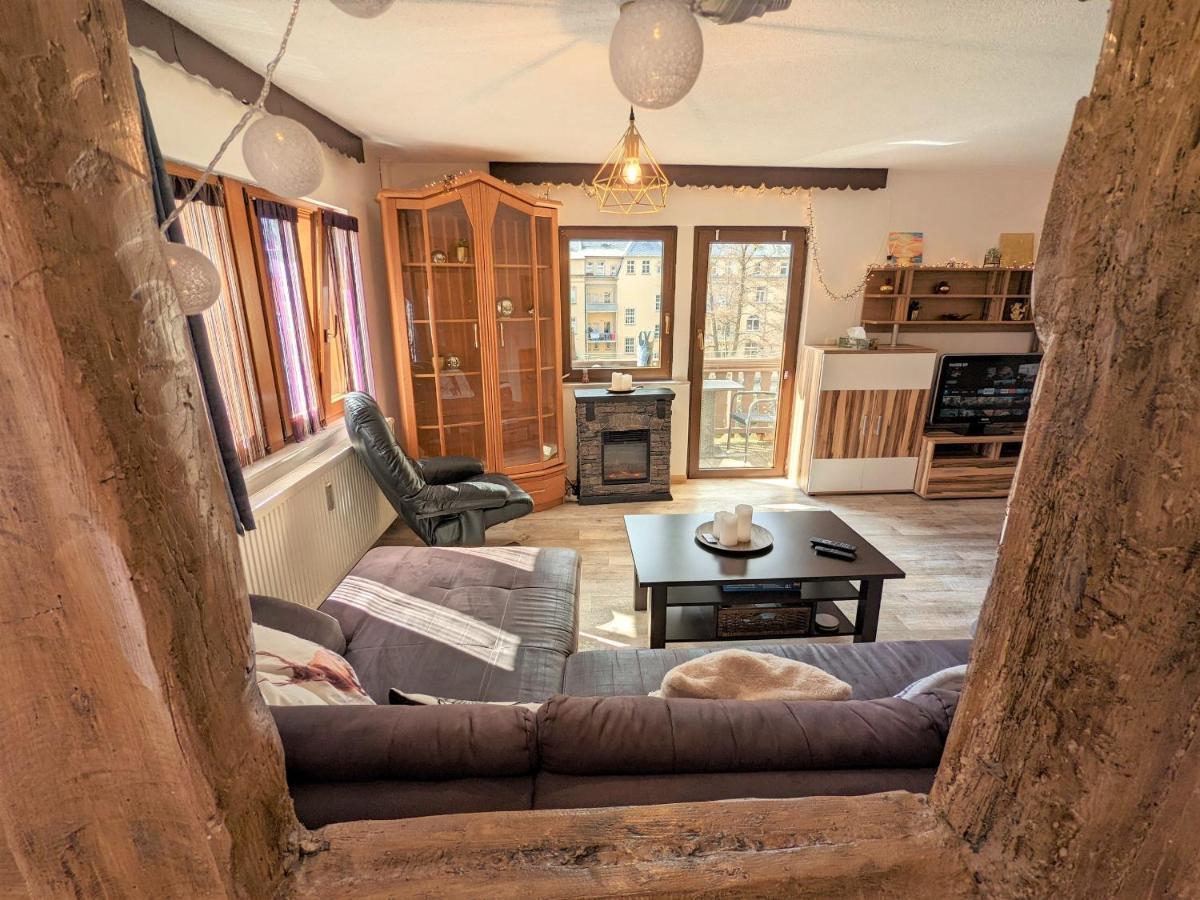 Urlaubstraum Mit Pool, Terrasse & Fluss Im Garten - Ut Apartment Sebnitz Ngoại thất bức ảnh